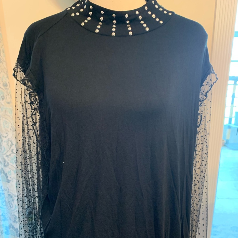 Belldini black plus size 3x with mesh sleeves so pretty